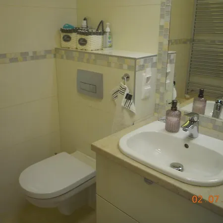 Admiral Apartman With Pool And Garden Siófok